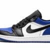 Air Jordan 1 High FlyEase “Royal”