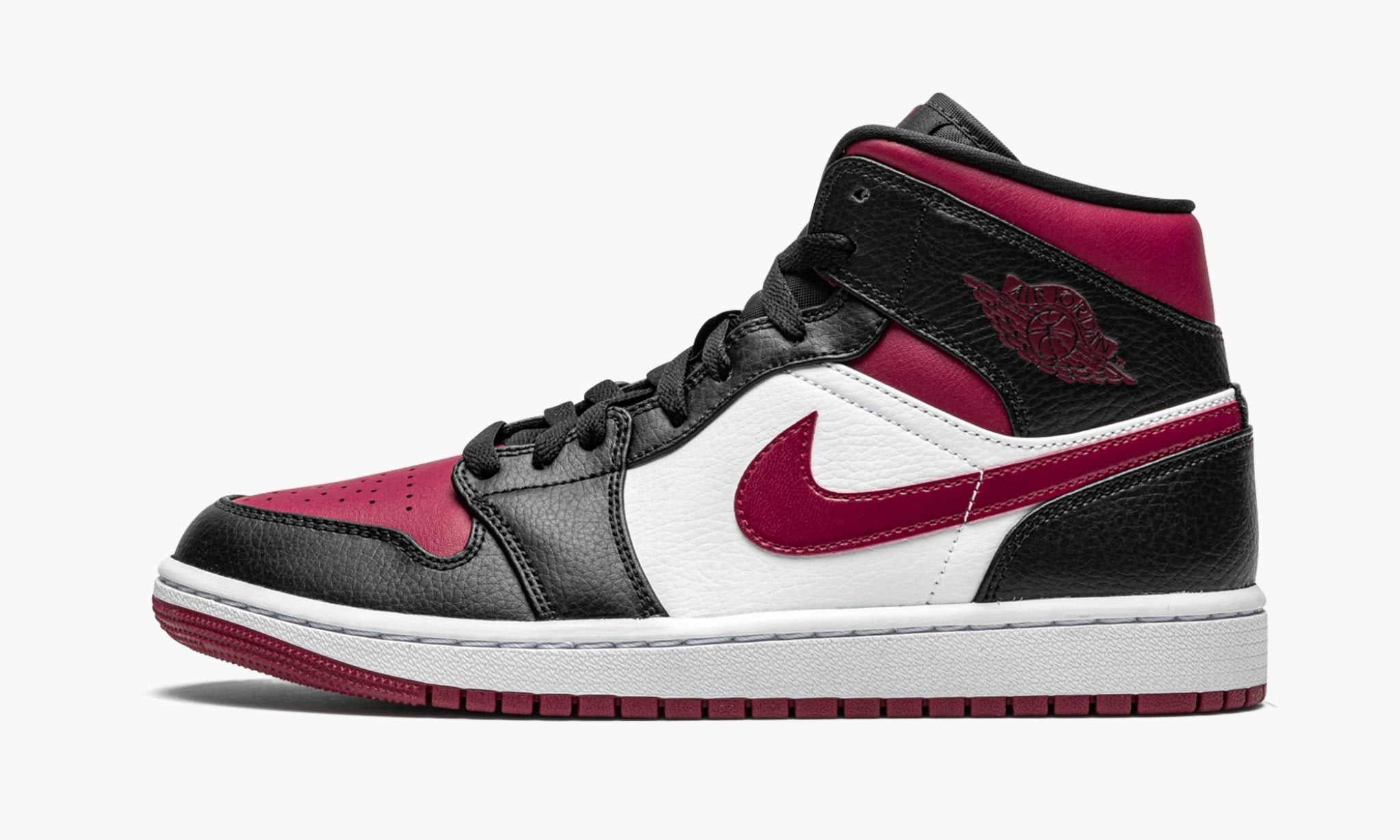 Air Jordan 1 Mid “Bred Toe”