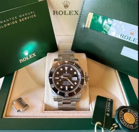 Rolex Watches Submariner Date MINT